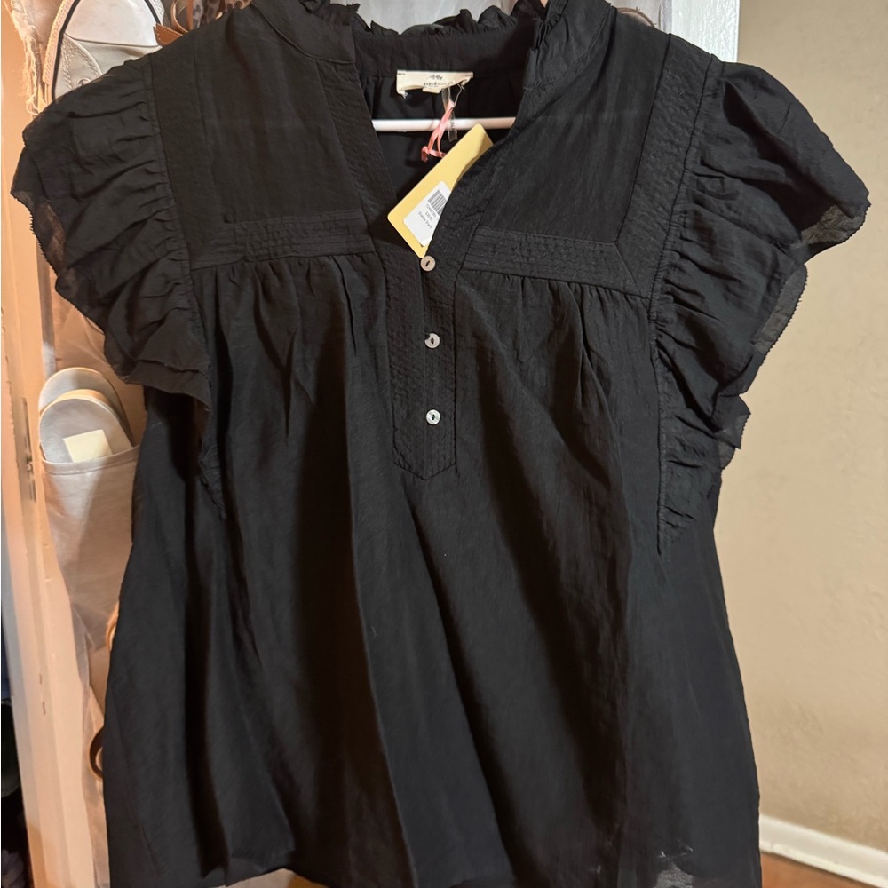Entro Black Ruffled Blouse